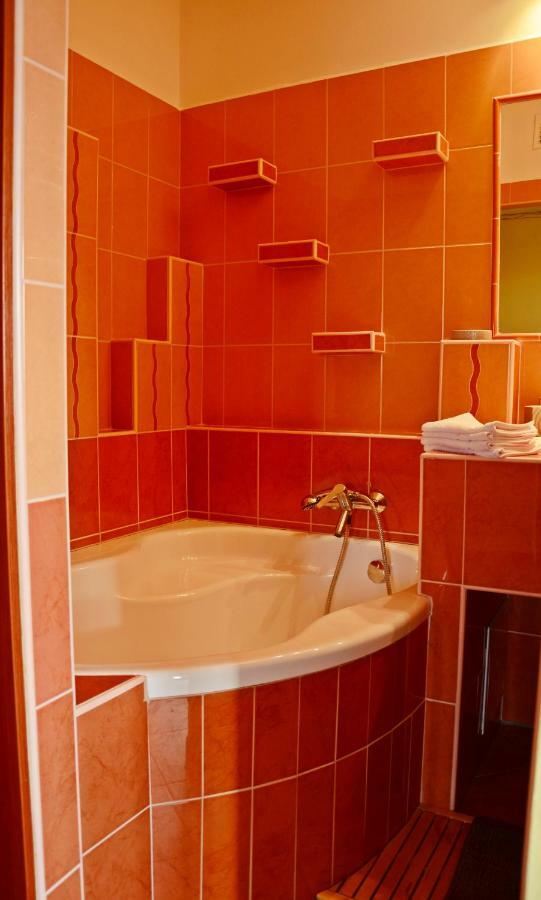 Panorama View Family Apartment Veszprém Buitenkant foto